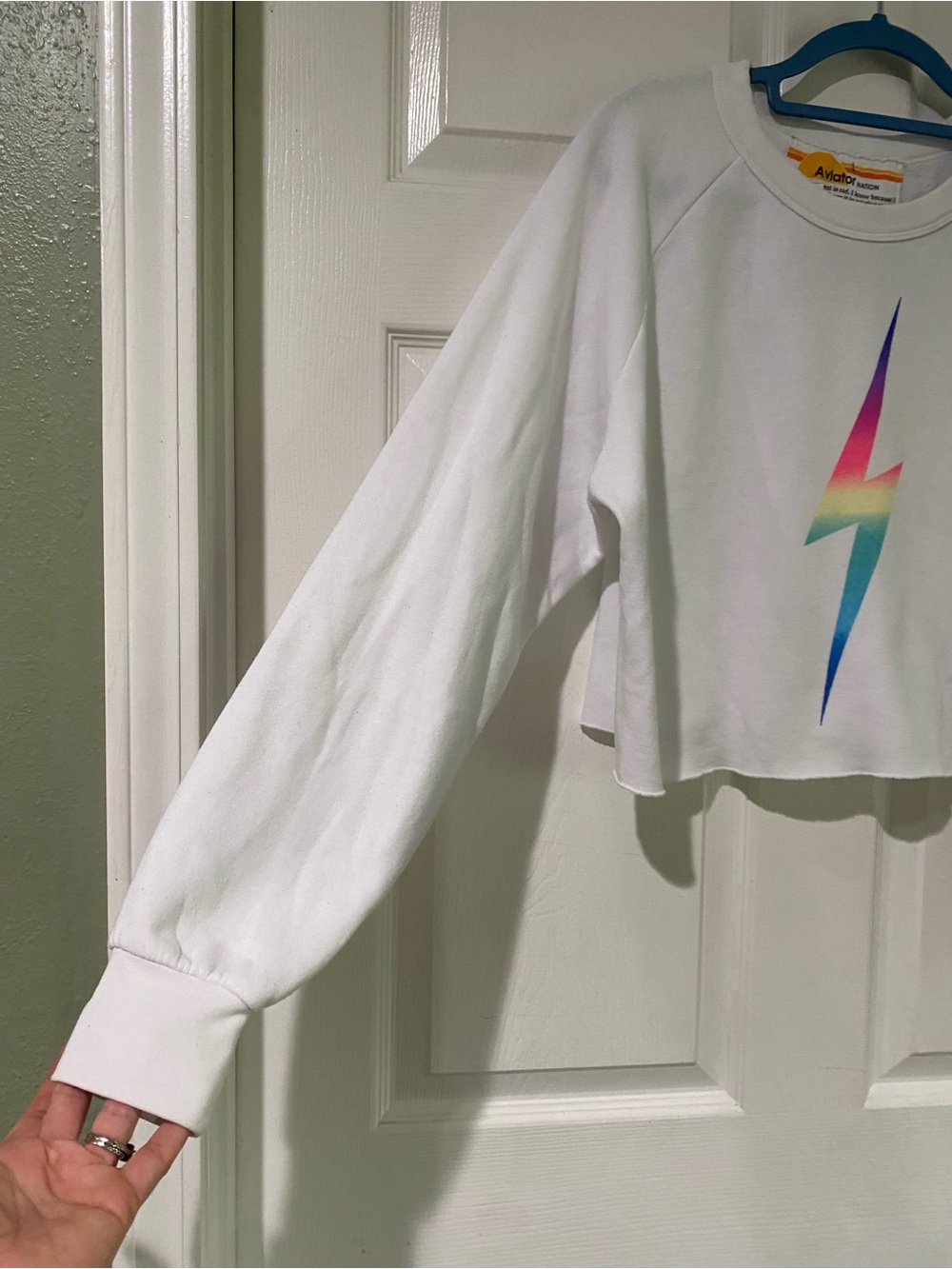 Aviator Nation Bolt White Cropped Crewneck Large Sweatshirt Loungewear Surfer - Picture 2 of 13
